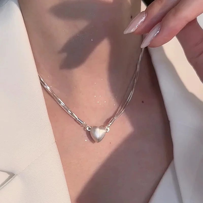 🔥Love heart 🧡magnetic necklace🌟