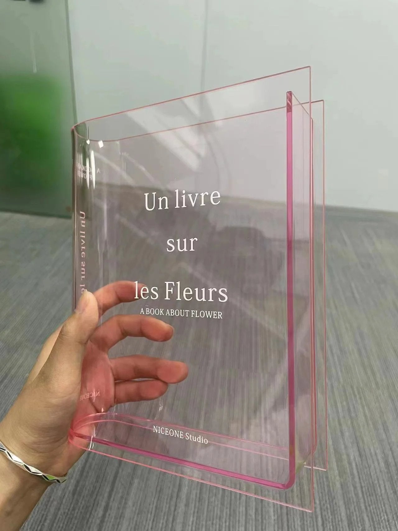 Books About Flowers - Book Vase (💕Buy 2 Get 10% Off & Free Shipping💕)