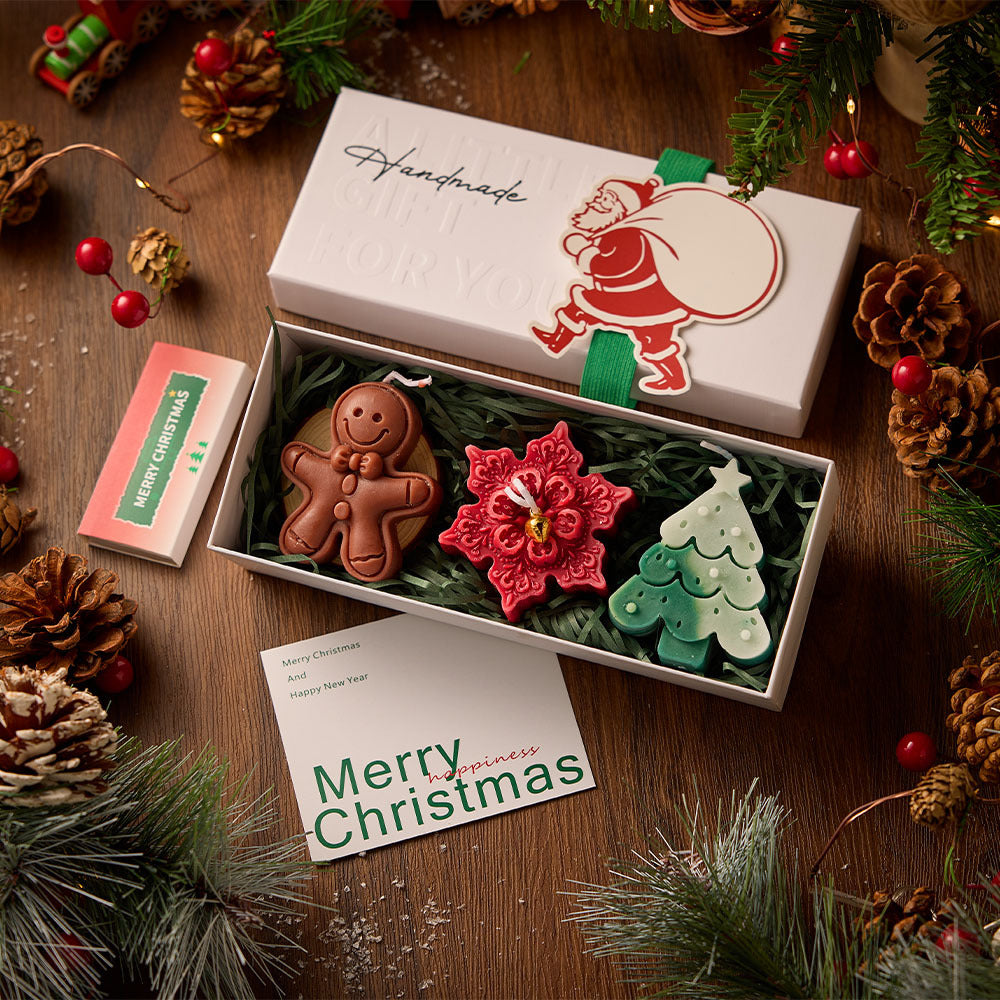 Creative Christmas Scented Candle Set – Gingerbread Man, Snowflake & Tree Design with Wooden Tray | Holiday Home Decor & Gift Idea